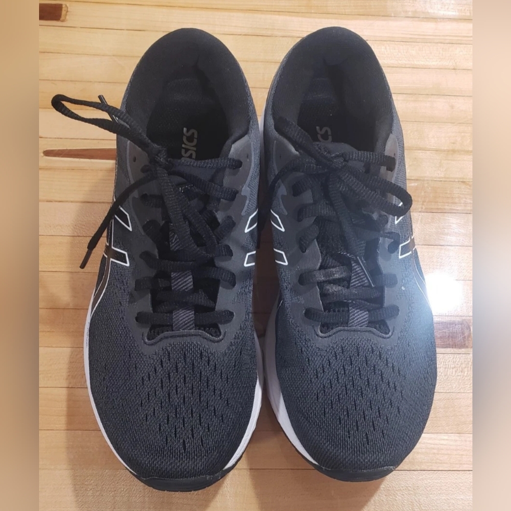 ASICS GT-1000 10 Black White Running Shoe Women Size 10 Wide (D)